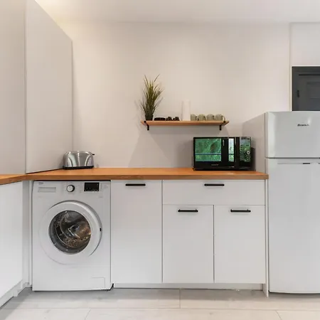 Le 108 - Design, 2 Chambres, Quartier Thermal *