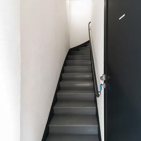 Le 108 - Design, 2 Chambres, Quartier Thermal *