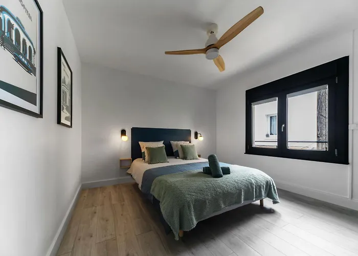 Le 108 - Design, 2 Chambres, Quartier Thermal *