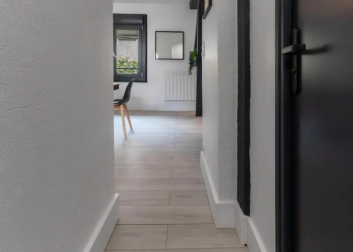 Le 108 - Design, 2 Chambres, Quartier Thermal Apartman