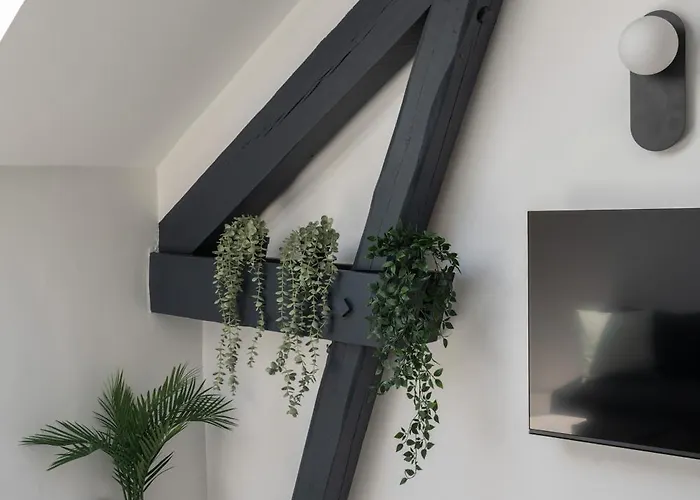 Le 108 - Design, 2 Chambres, Quartier Thermal *